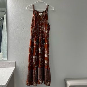 Cute jumper dress, burnt orange color and barely used!